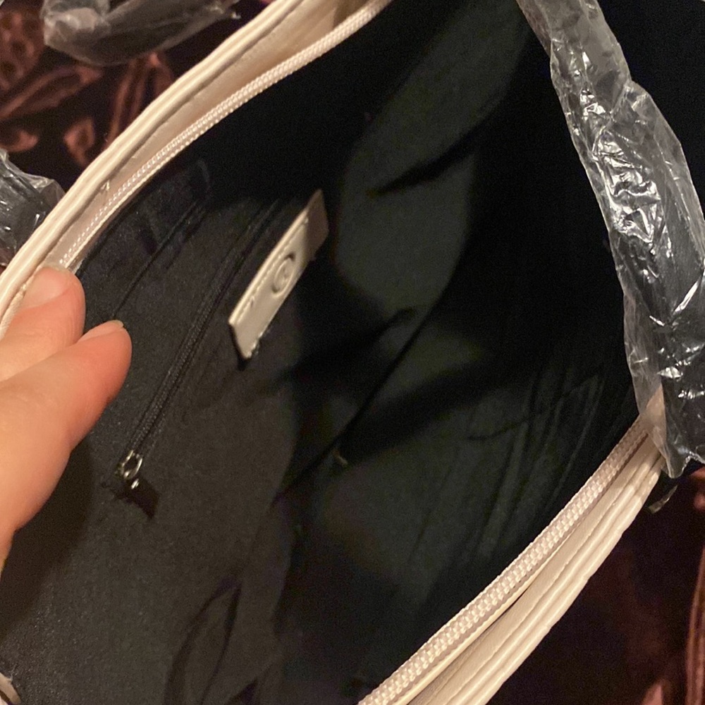Bag - Picture 3 of 3